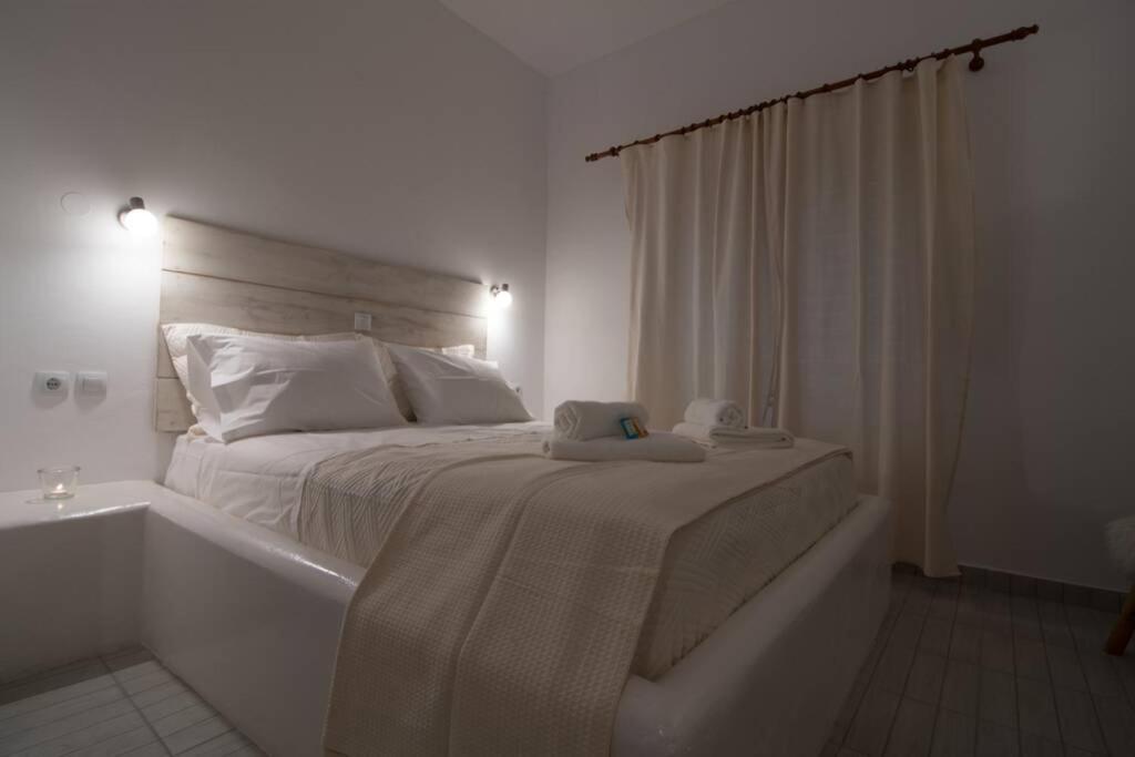 Nemesis Paleochora Apartment Chania  Ngoại thất bức ảnh